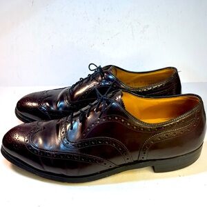 Heritage by Johnston & Murphy, Oxfords, Burgundy Leather Wing tip Size 9 1/2